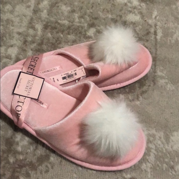 Victoria's Secret Other - Brand new Victoria Secret slippers